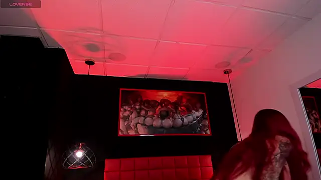 Snapshot of Megan_wolf1_ chatting on 27, 11, 2025 Megan wolf1 online show from 27, 11, 2025