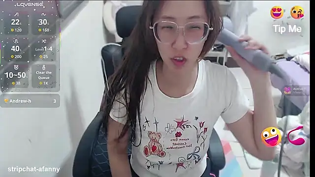Snapshot of aFanny chatting on 24, 5, 2026 aFanny online show from 24, 5, 2026