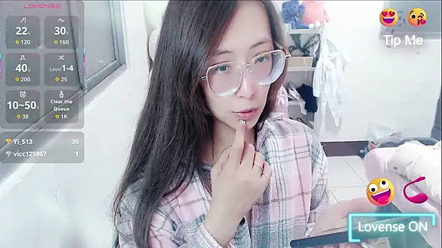 aFanny online show from 10, 3, 2026