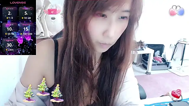 aFanny online show from 14, 3, 2025