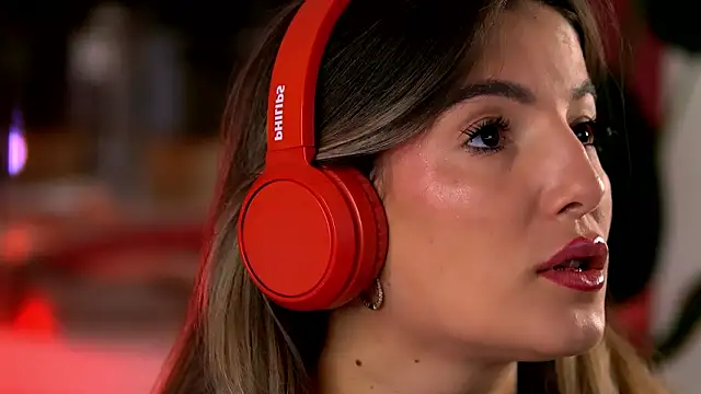 KellyMathews online show from 4, 2, 2026