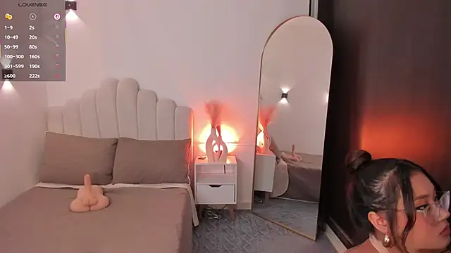 AmberLewis  online show from 24, 5, 2026