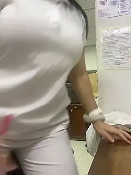 Snapshot of nurse_desi_sexlove chatting on 24, 2, 2025 nurse desi sexlove online show from 24, 2, 2025