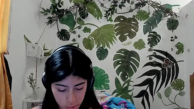 chaymae nah  online show from 20, 10, 2025