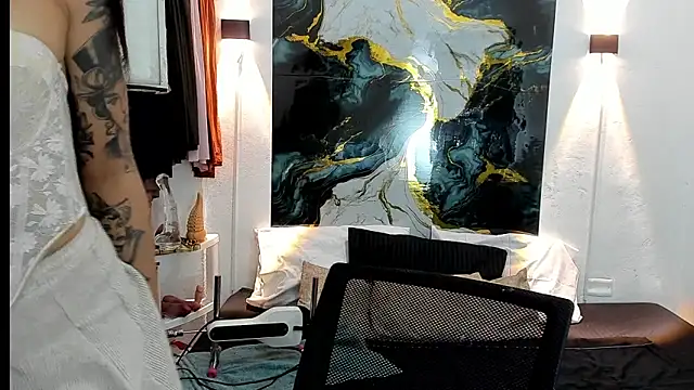 chaymae nah  online show from 22, 12, 2025