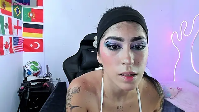 chaymae nah  online show from 23, 6, 2026