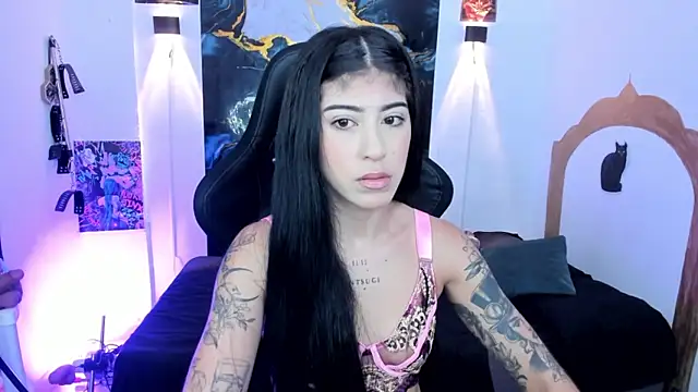 chaymae nah  online show from 1, 4, 2026