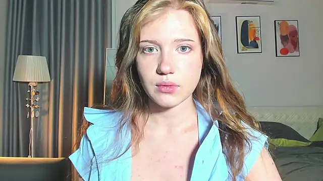 HanahCute online show from 26, 2, 2025