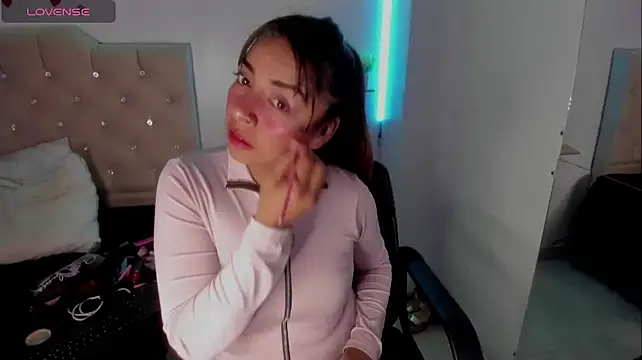 ameliefederline11 online show from 11, 7, 2026