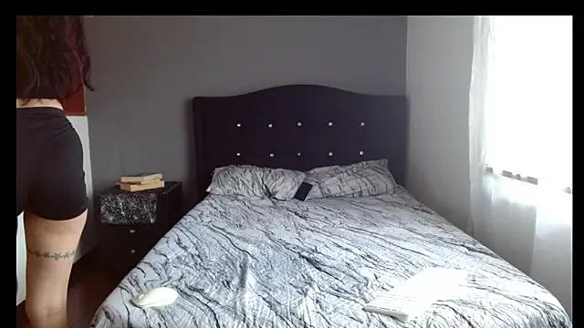 Emilia 1995 online show from 31, 3, 2026