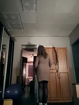 Snapshot of Evelina_cute chatting on 12, 10, 2025 Evelina cute online show from 12, 10, 2025