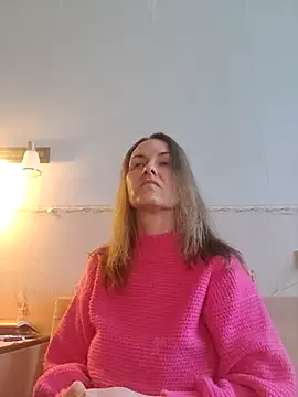 Snapshot of Evelina_cute chatting on 17, 11, 2025 Evelina cute online show from 17, 11, 2025