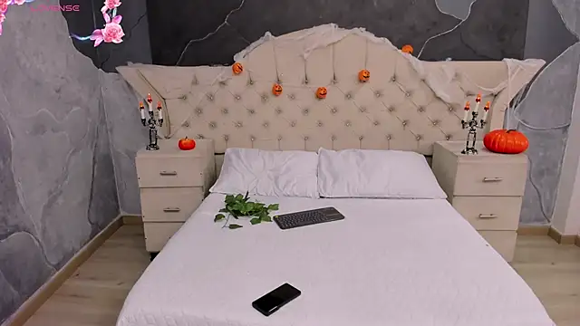 Snapshot of AmberGreyy_ chatting on 24, 10, 2025 AmberGreyy online show from 24, 10, 2025