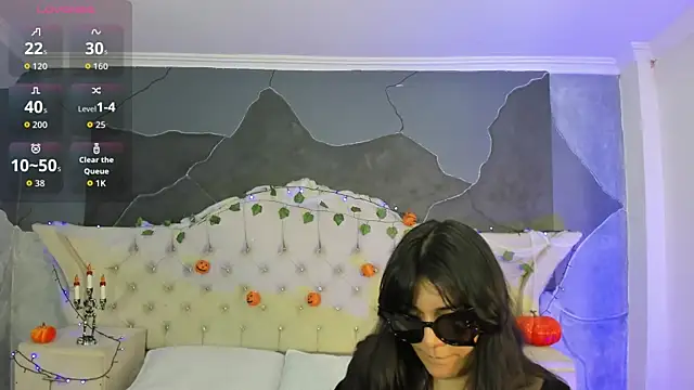 Snapshot of AmberGreyy_ chatting on 29, 10, 2025 AmberGreyy online show from 29, 10, 2025