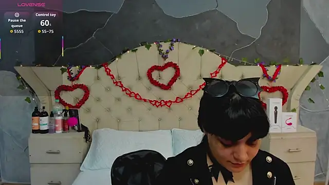 AmberGreyy  online show from 12, 2, 2026