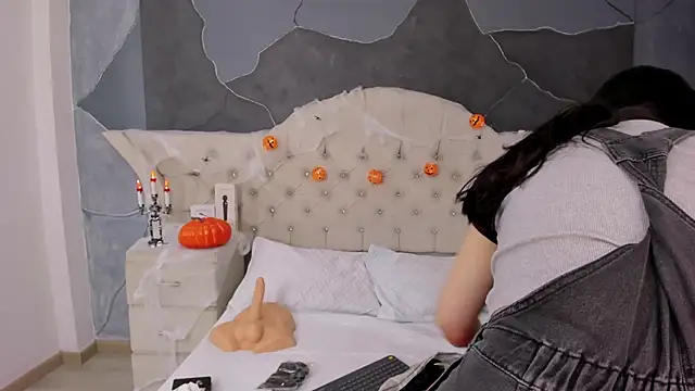 AmberGreyy  online show from 6, 10, 2025