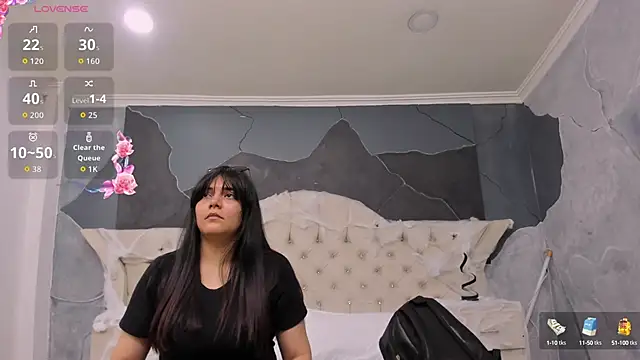 Snapshot of AmberGreyy_ chatting on 7, 10, 2025 AmberGreyy online show from 7, 10, 2025