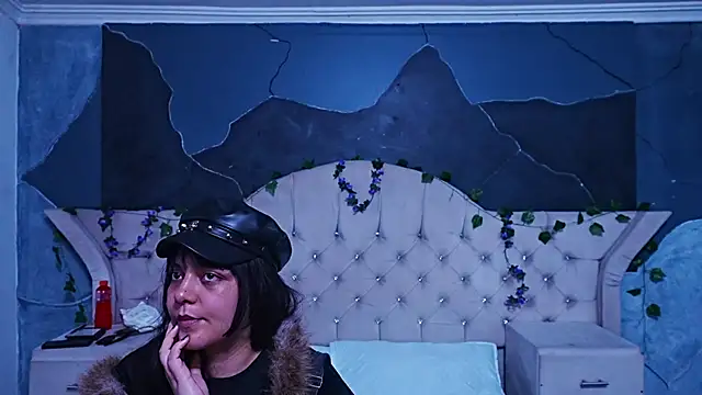 AmberGreyy  online show from 6, 5, 2026