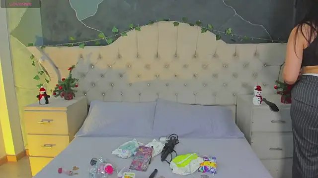 AmberGreyy  online show from 18, 12, 2025