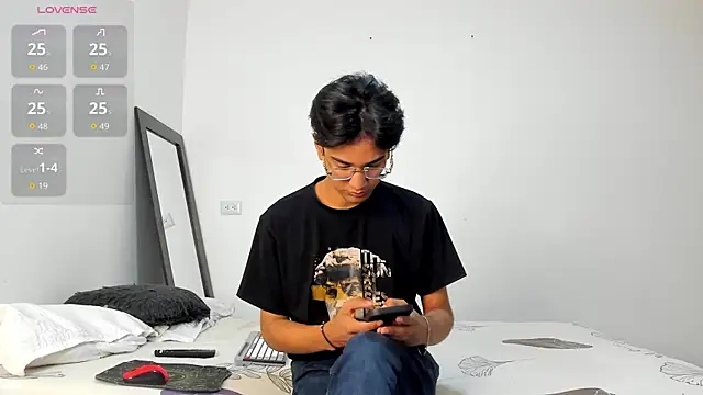 harrytwink18 online show from 19, 12, 2025