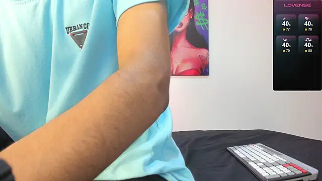 harrytwink18 online show from 28, 2, 2025