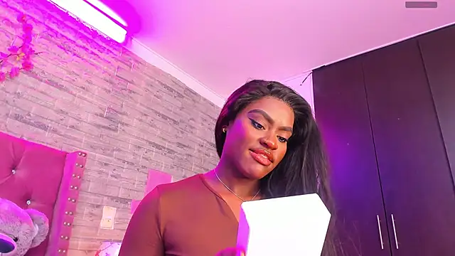 IsabellaBromsS online show from 8, 2, 2025