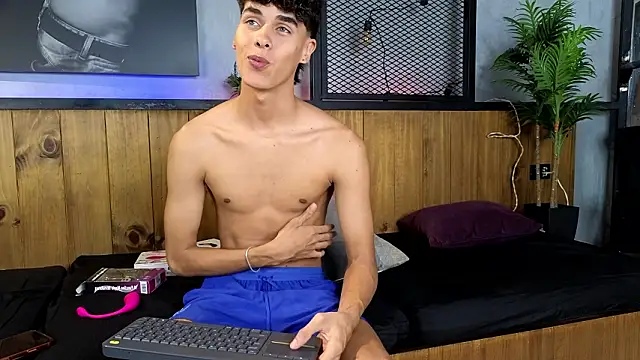 andrewortix online show from 7, 3, 2026