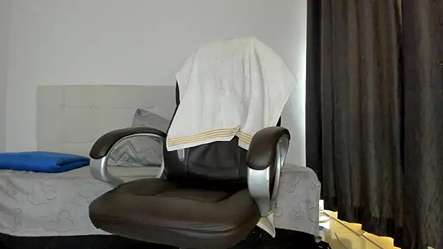 Teilor Creed online show from 3, 12, 2025