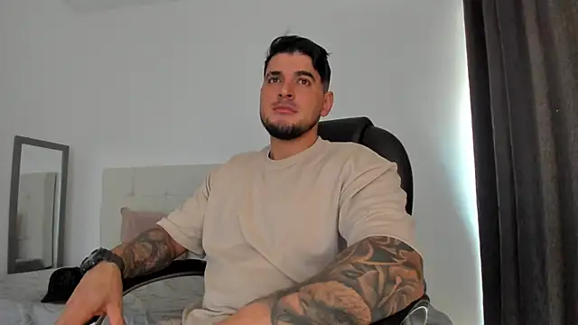 Teilor Creed online show from 2, 12, 2025