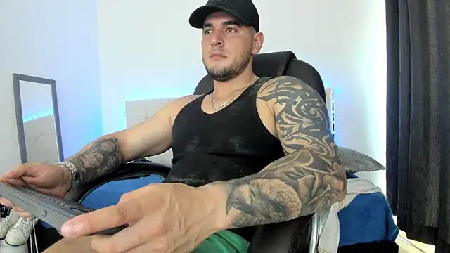 Teilor Creed online show from 14, 12, 2025