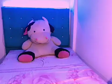 ladypussy69 online show from 8, 4, 2026