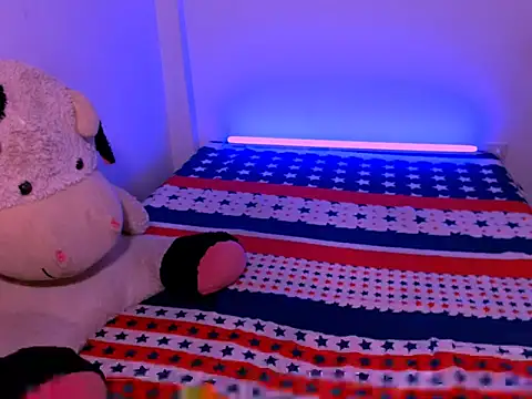 ladypussy69 online show from 12, 11, 2025