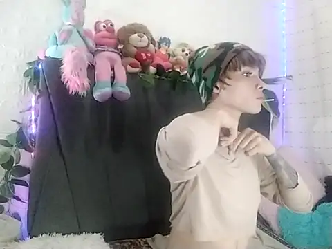 Snapshot of Devilnia9 chatting on 11, 10, 2025 Devilnia9 online show from 11, 10, 2025