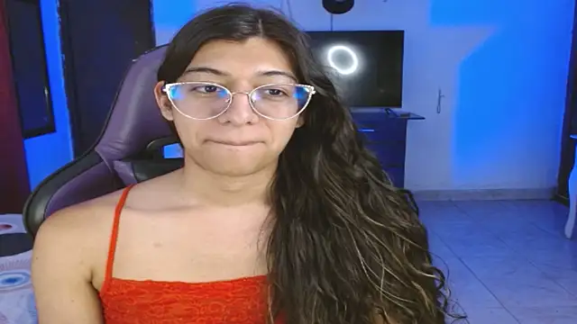 engielphoenis14 online show from 11, 4, 2026