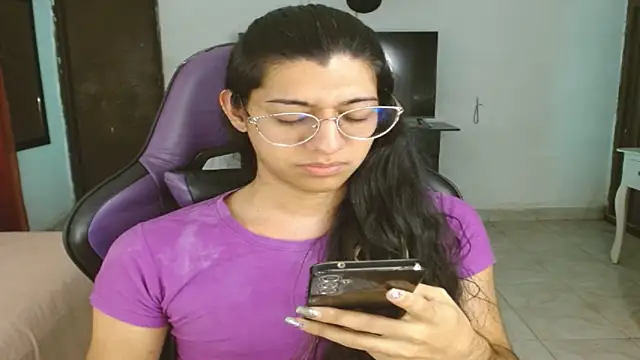 engielphoenis14 online show from 12, 2, 2026