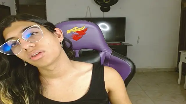 engielphoenis14 online show from 21, 12, 2025