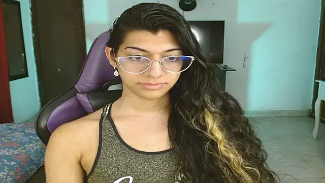 engielphoenis14 online show from 17, 1, 2026