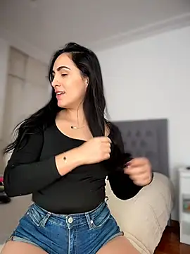 alessandra-a online show from 26, 4, 2026