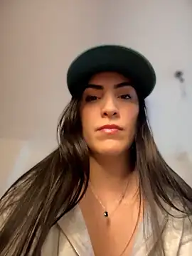 Snapshot of alessandra-a chatting on 14, 6, 2026 alessandra-a online show from 14, 6, 2026