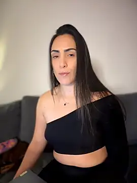 Snapshot of alessandra-a chatting on 25, 5, 2026 alessandra-a online show from 25, 5, 2026