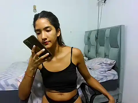 singlemom4 online show from 7, 10, 2025