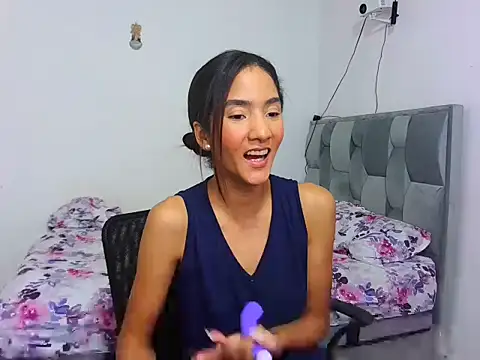 singlemom4 online show from 2, 12, 2025