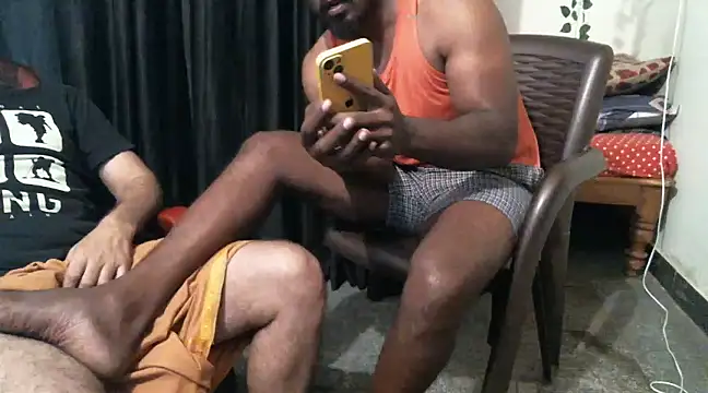 Snapshot of indianbull2023 chatting on 10, 1, 2025 indianbull2023 online show from 10, 1, 2025