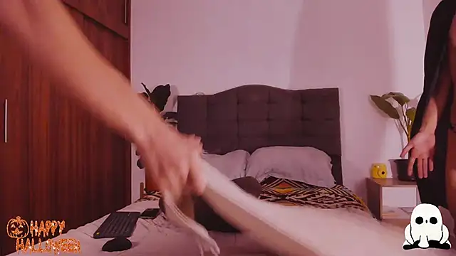 2gays 1Str8 online show from 31, 10, 2025