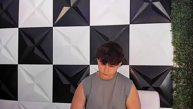 Dani cumboy online show from 6, 11, 2025