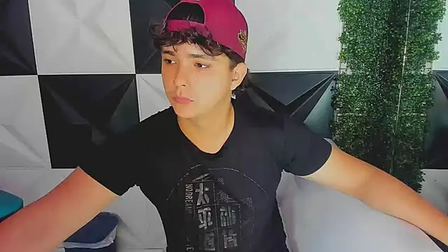 Dani cumboy online show from 17, 10, 2025