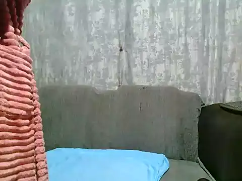 VANESAAMBER23 online show from 16, 4, 2026