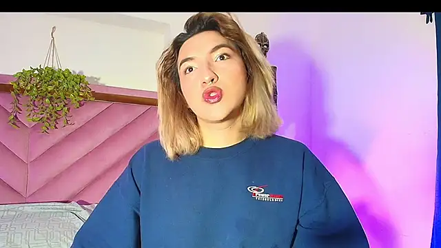 TomLondon  online show from 22, 10, 2025