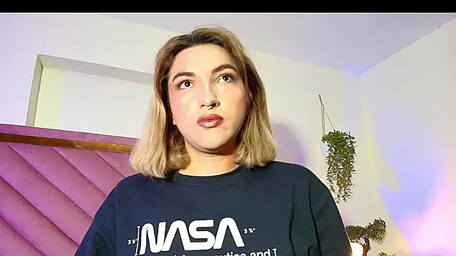 TomLondon  online show from 24, 9, 2025