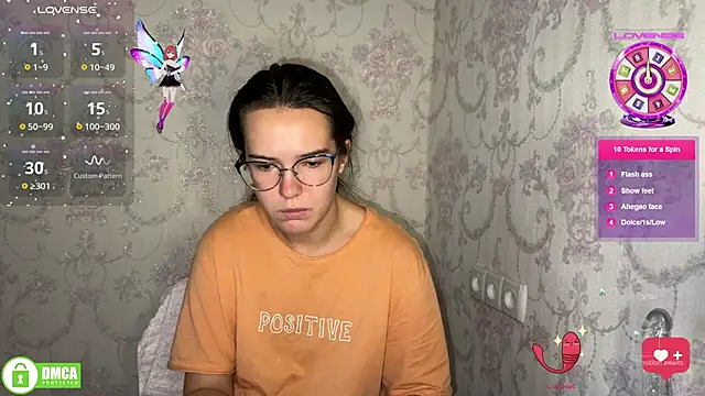 Snapshot of the_princese chatting on 11, 10, 2025 the princese online show from 11, 10, 2025